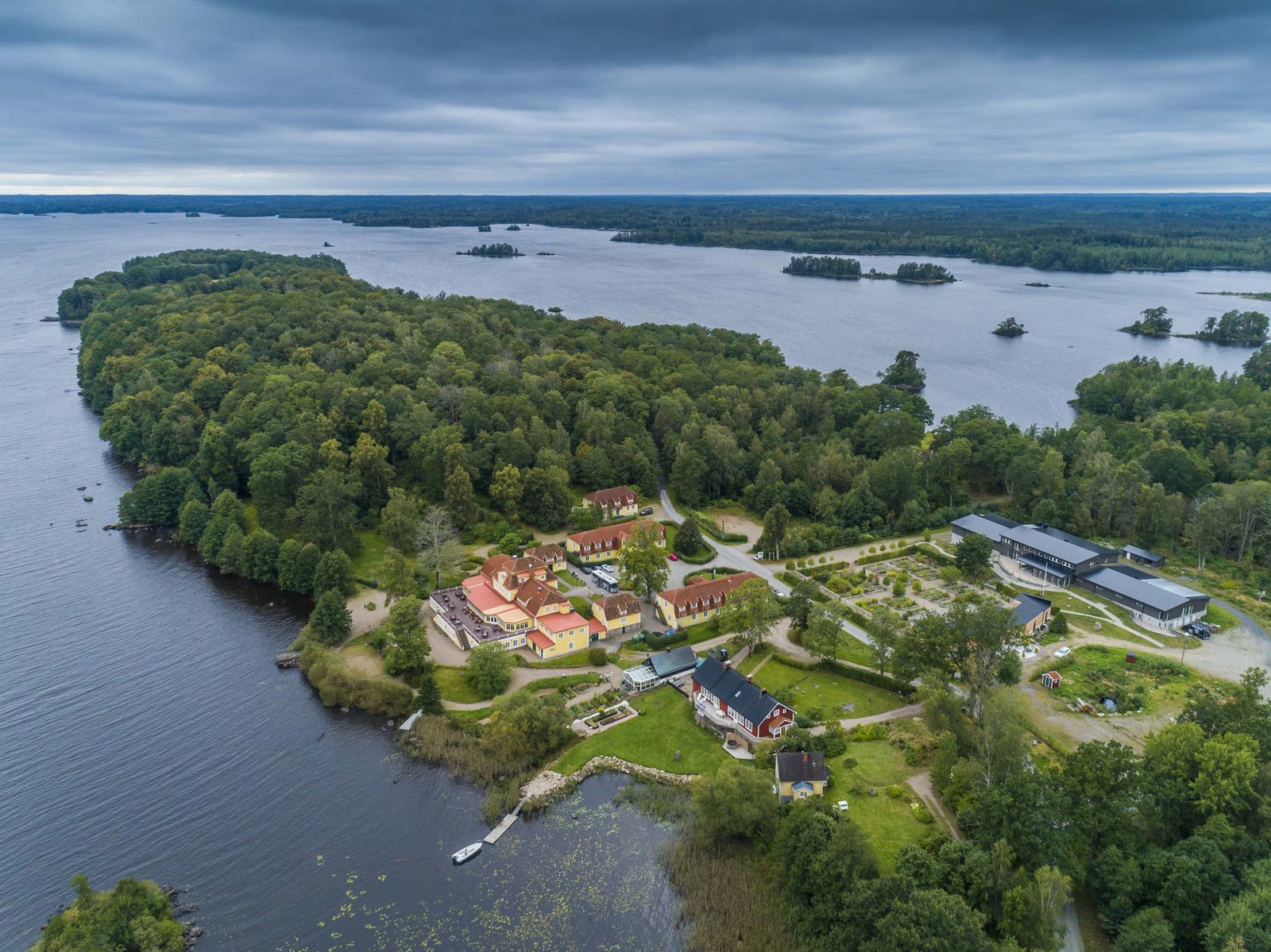 Fotografia lotnicza dronem dla firm budowlanych w Łodzi.