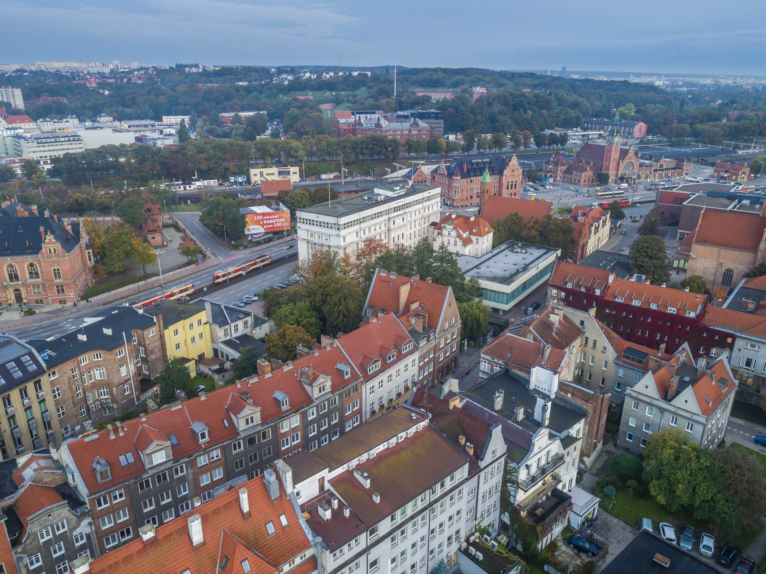 Fotografia nieruchomości z drona - idealne ujęcia w Łodzi.